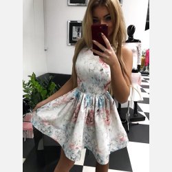 STUDI Kort kjole med blomsterprint