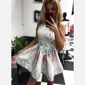 STUDI Kort kjole med blomsterprint