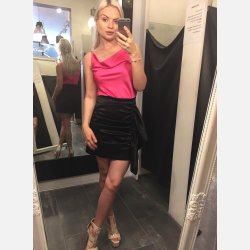 AKIRA Sort satin nederdel