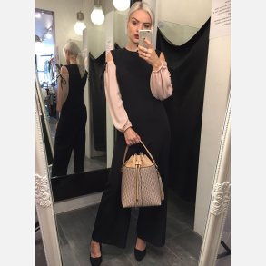 ASOS Open shoulder jumpsuit i sort farve