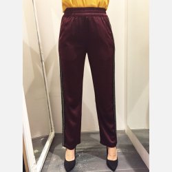 TABIA 2 Bukser i bordeaux farve med striber i siden