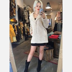 DIORA Jakke i imiteret pels