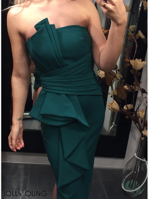 SINERA Grn flnset kjole