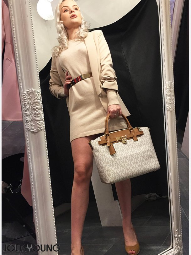 JOBIS Klassisk blazer i beige farve