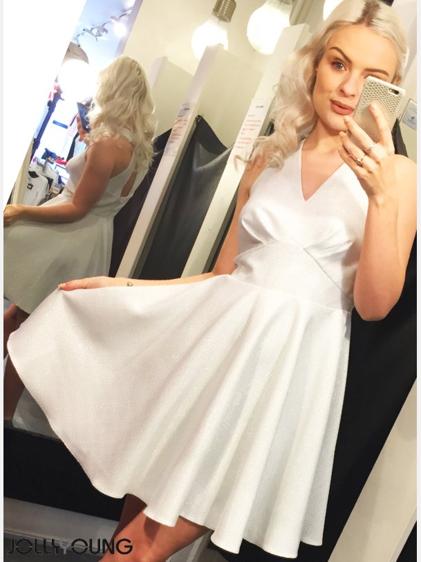 MISSI Kort rmels shiny kjole i gr/slv farve