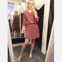 KORA Kort mnstret kjole