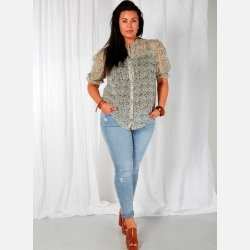 LILA Plus size skjorte i blomster print 