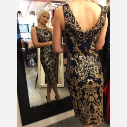 MARY Midi kjole med pailletter