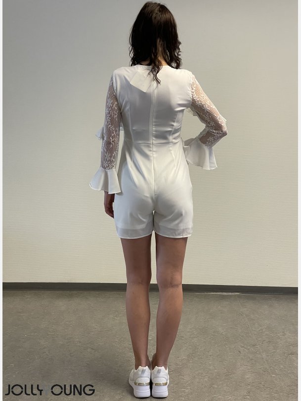 MURIEL Hvid playsuit med flse og blonder