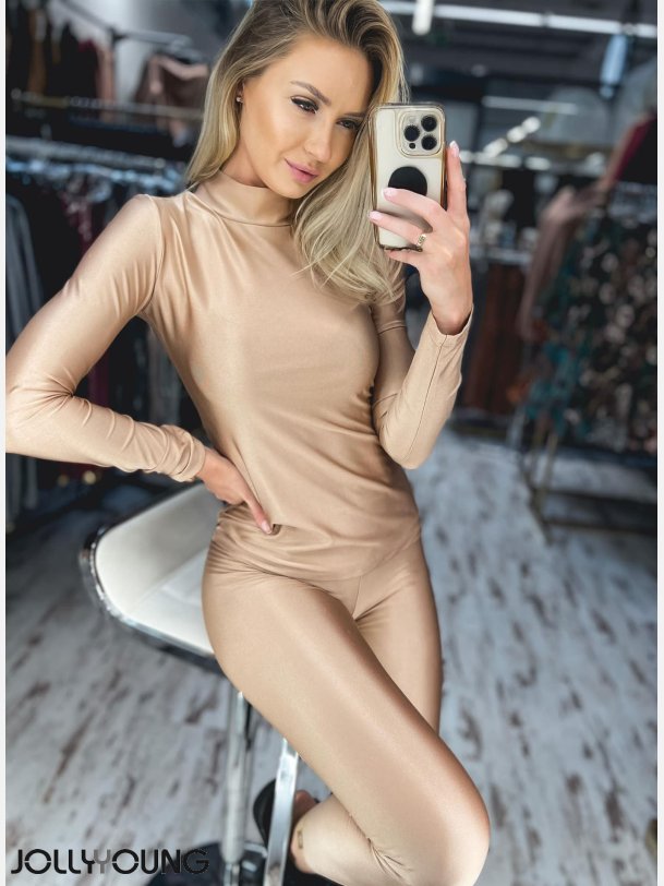 OLIK St top og bukser i beige farve