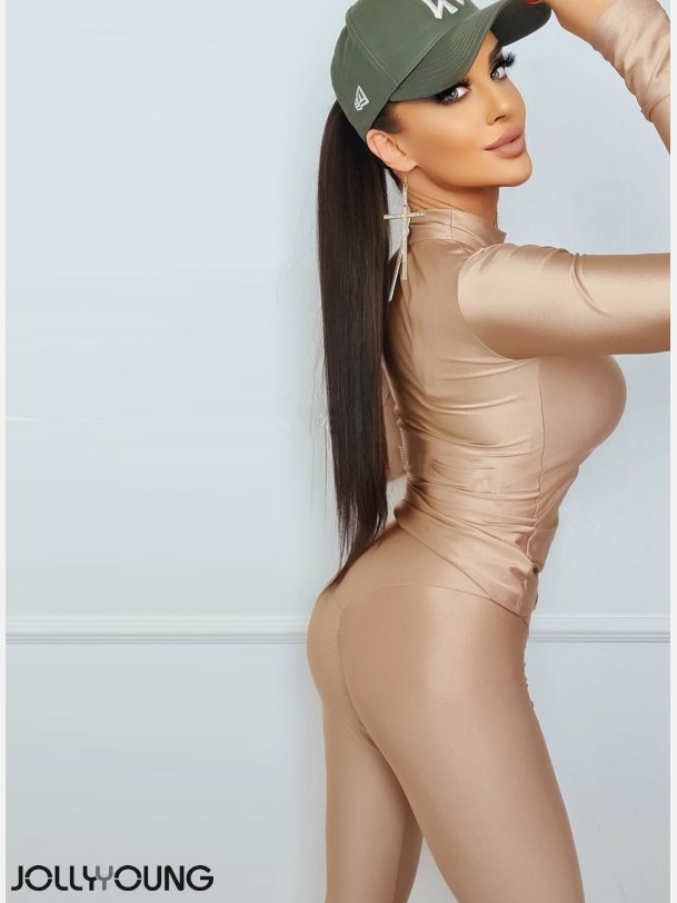 OLIK St top og bukser i beige farve