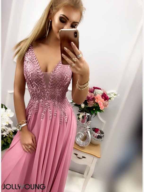 QUEEN Maxi kjole med perler og broderier i lyng farve