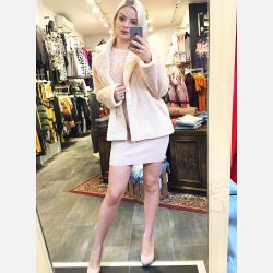 RHONDA Jakke i imiteret pels