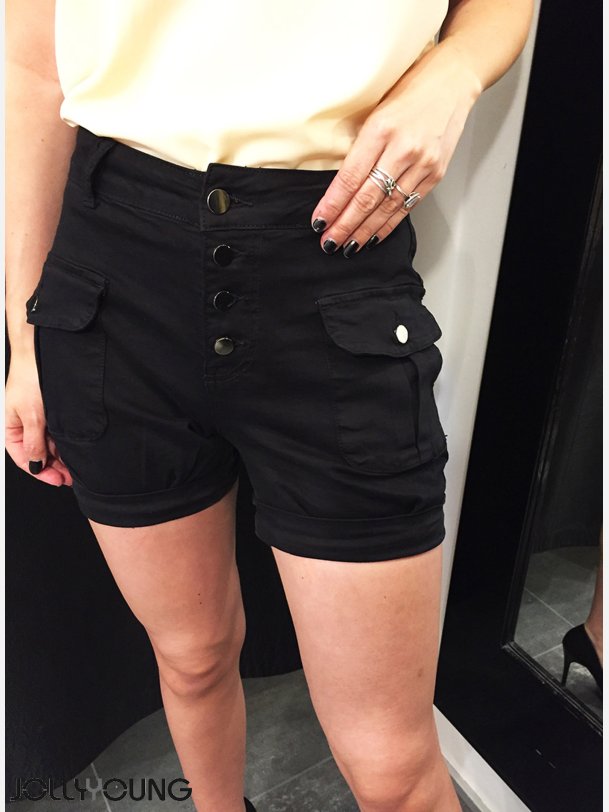 ROSALIA Shorts med knapper i sort farve
