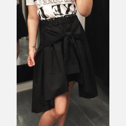 EDITTA Sort asymmetrisk sort nederdel