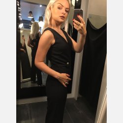 STNA Sort buksedragt