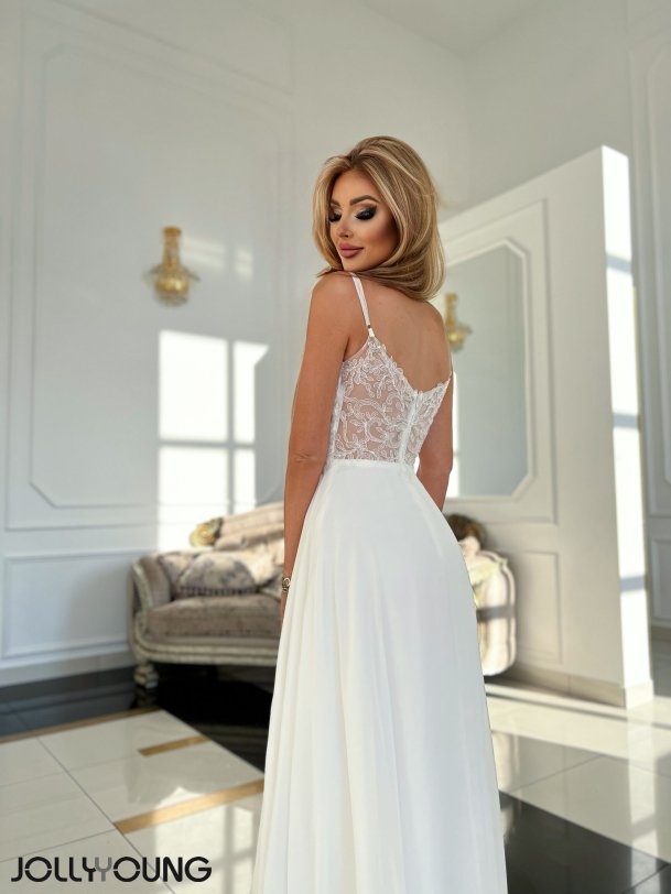 EXCLUSIVE Lang kjole i hvid farve med broderier