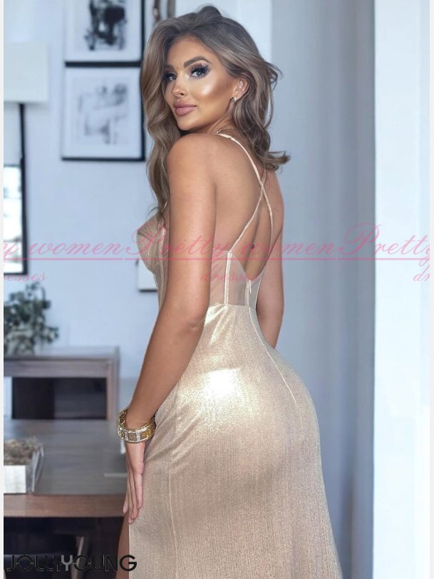 WIRENKA-Gylden Maxi Kjole med Krydsede Stropper og Lang Slids 